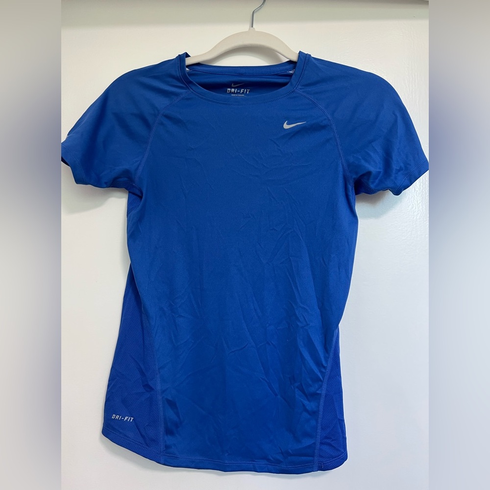 Nike Dri-fit blue short sleeve shirt